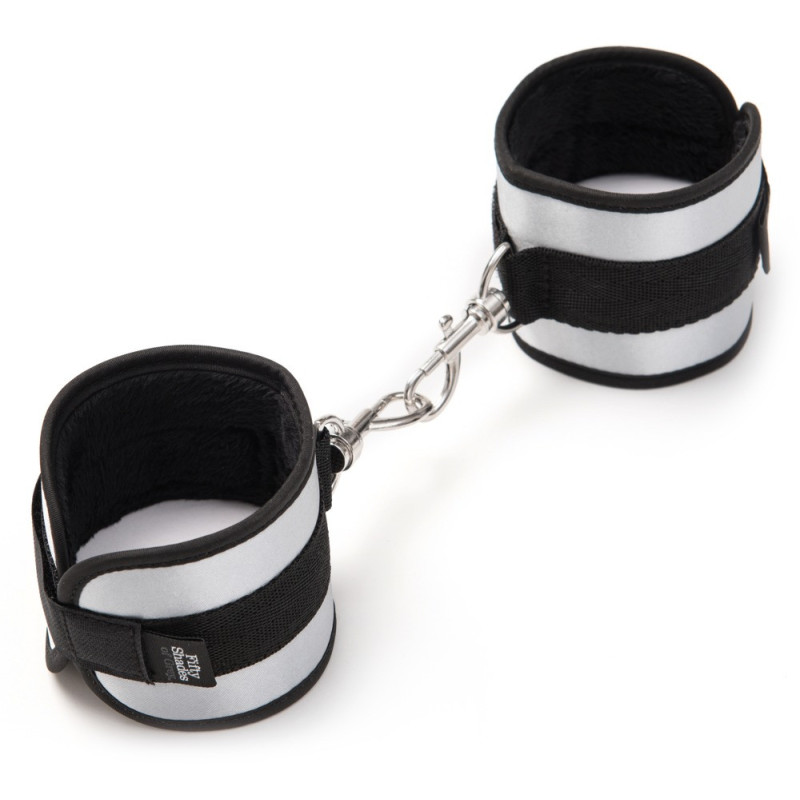 Totally His Handfesseln – Fifty Shades of Grey