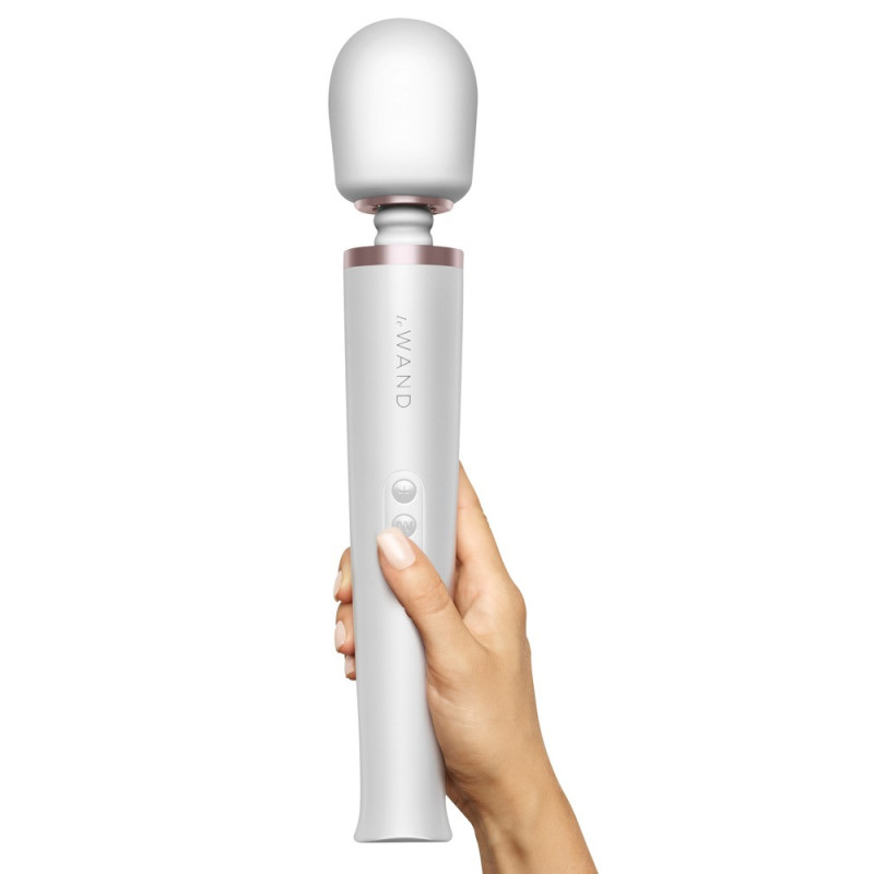 Rechargeable Vibrating Massager – le Wand