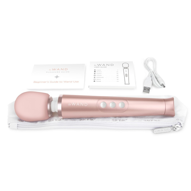 Petite Rechargeable Vibrating Massager – le Wand