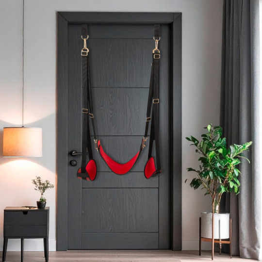 Door Swing – Bad Kitty